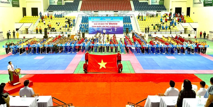 Eröffnung der nationalen Vovinam-Jugendmeisterschaft 2022 - ảnh 1