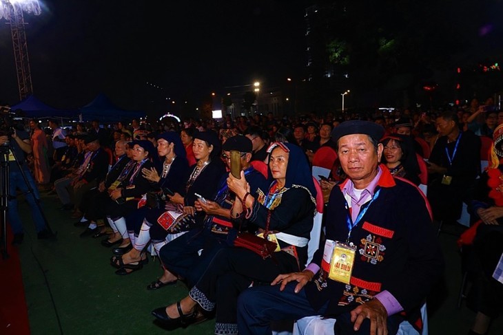 Einzigartiges Kulturfestival der Volksgruppe der Dao - ảnh 5