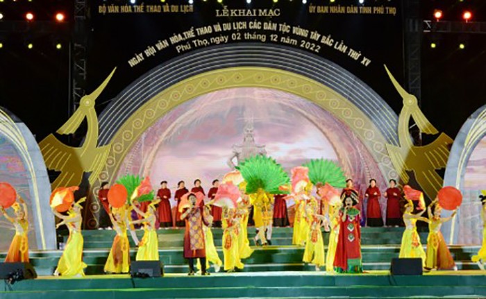 Das Kultur-, Sport- und Tourismusfestival der Volksgruppen im Nordwesten - ảnh 1
