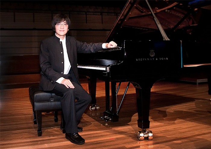 Das junge Klaviertalent Luu Hong Quang spielt Beethovens Werk - ảnh 1