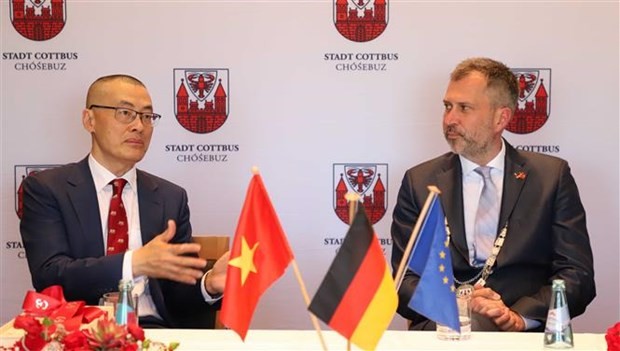 Förderung der Zusammenarbeit zwischen der deutschen Stadt Cottbus und Vietnam - ảnh 1