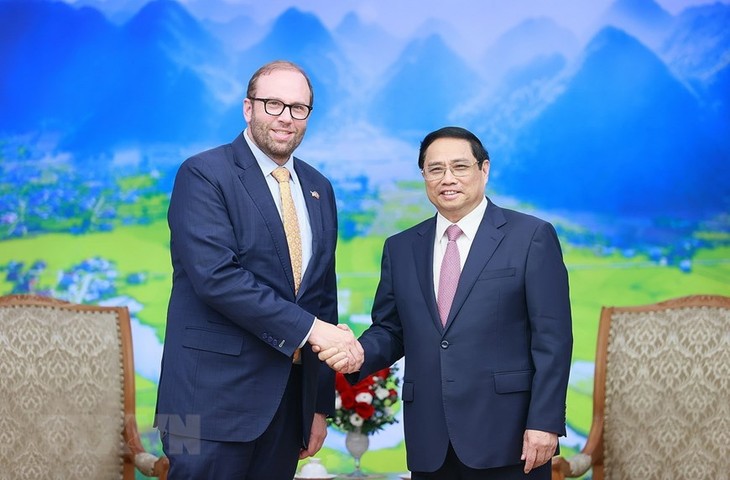 Premierminister Pham Minh Chinh empfängt Delegation von US-Abgeordneten - ảnh 1