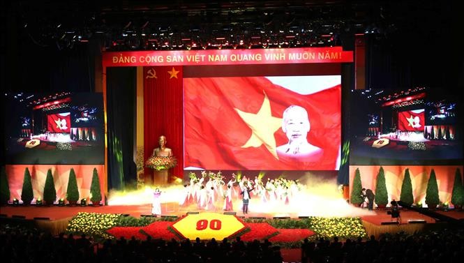 베트남 공산당 창립 90주년을 맞아 해외정당의 축하 인사 쇄도 - ảnh 1