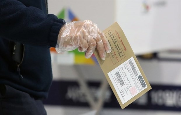 한국, 제21대 국회의원선거 사전투표 시작 - ảnh 1