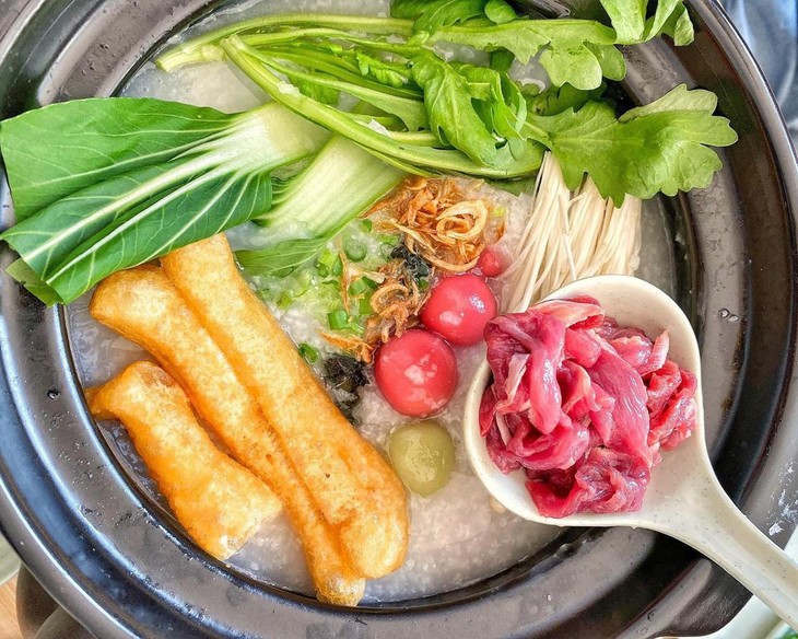 쌀죽 샤부샤부 – 특별한 겨울 음식 - ảnh 1