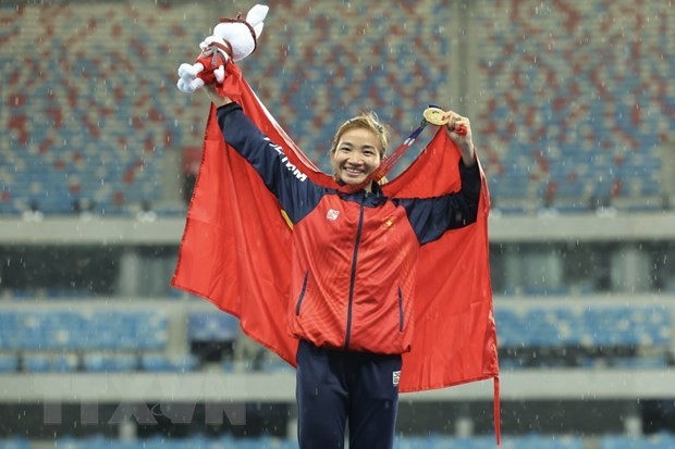 응우옌 티 오아인 선수, 20분 만에 금메달 2개 획득 - ảnh 1