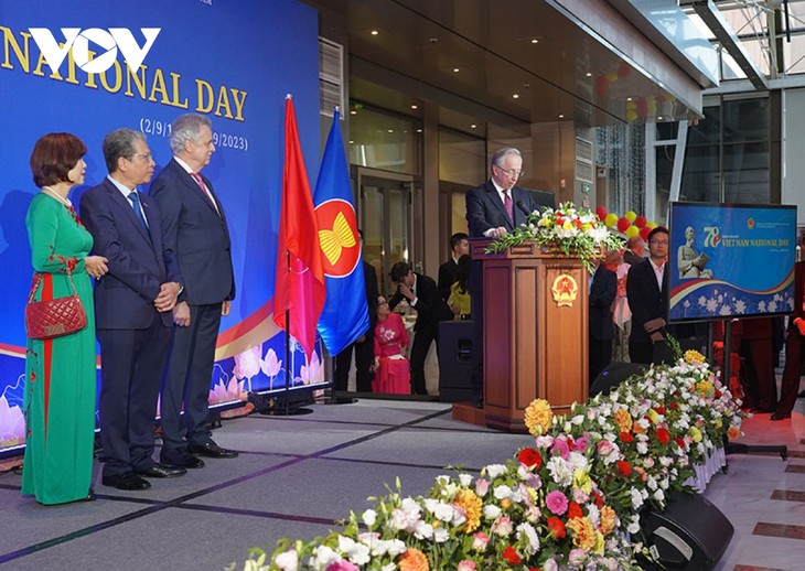베트남 독립기념일 78주년 기념식, 외국에서 다채로운 활동 개최 - ảnh 1