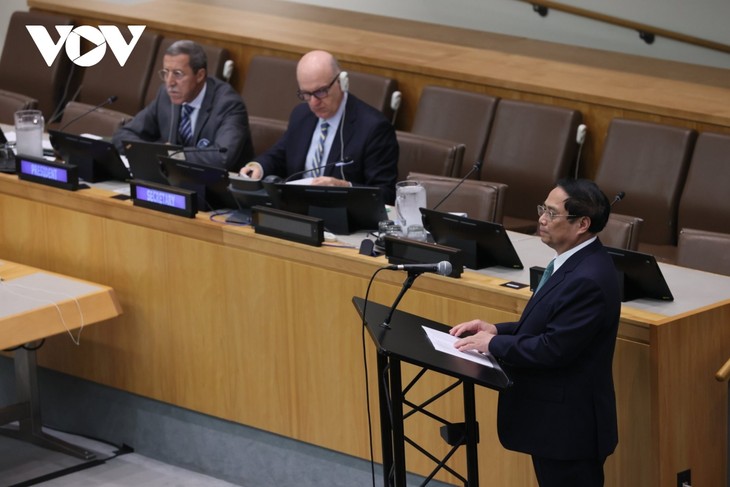 팜 민 찐 총리, 전염병 방역 및 대응 준비 유엔 고위급 회의 참석 - ảnh 1