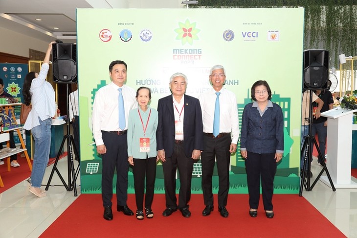 2023 Mekong connect 포럼 ‘호찌민시와 메콩강 삼각주에 지속가능한 녹색 경제 지역 조성’ - ảnh 1