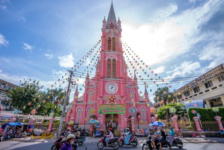 베트남의 독특한 성당들 - ảnh 3