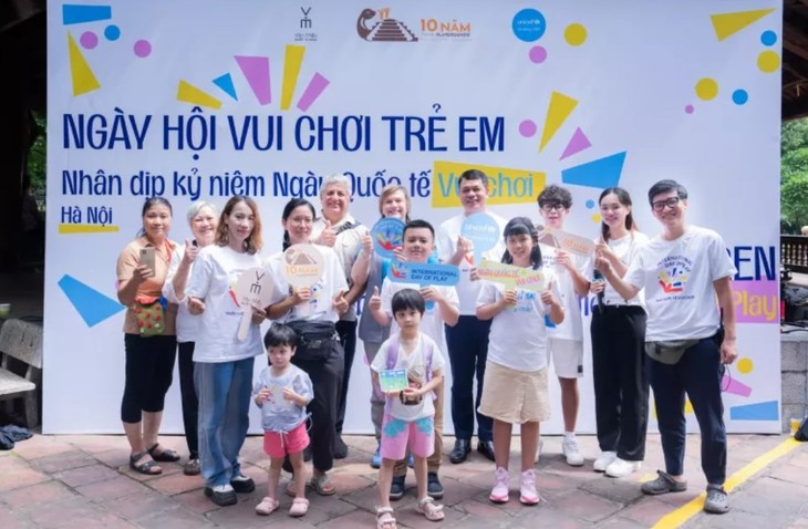 하노이 문묘-국자감에서 아동을 위한 국제 놀이의 날 활동 개최 - ảnh 1