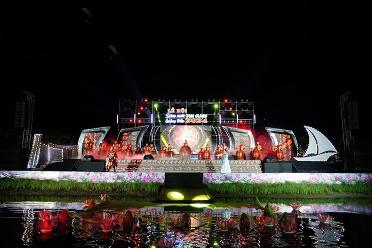 ‘땀장(Tam Giang)의 파도’ 축제 개막 - ảnh 1