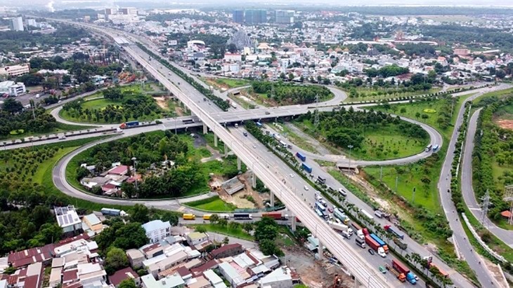 ទីក្រុងហូជីមិញអភិវឌ្ឍន៍យ៉ាងខ្លាំងក្លាក្រោយរយៈពេល ៤៨ ឆ្នាំនៃការរំដោះភាគខាងត្បូង - ảnh 8