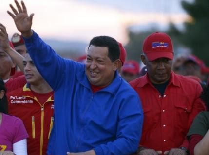 ប្រធានាធិបតី Venezuela Hugo Chavez ជាប់ឆ្នោតជាថ្មីម្តង់ទៀត - ảnh 1