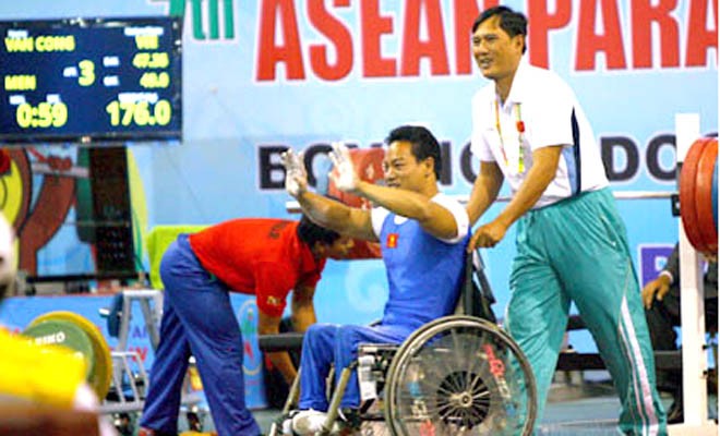 វៀតណាមដណ្តើមបានមេដាយមាសចំនួន ២ គ្រឿងនៅ Asian Para Games 2014 - ảnh 1
