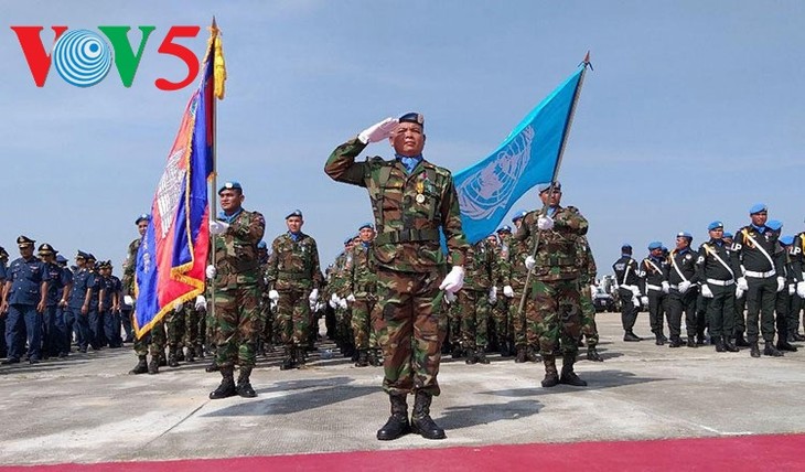 Kamboja terus mengirimkan serdadu untuk ikut serta pada pasukan penjaga perdamaian PBB - ảnh 1