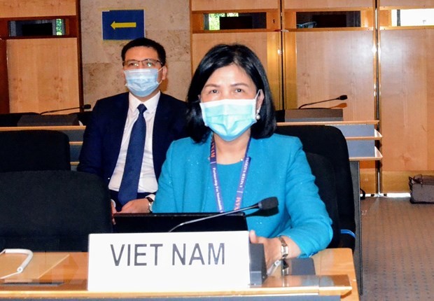 Penutupan persidangan berkala ke-45 Dewan HAM PBB: Delegasi Vietnam aktif berpartisipasi pada persidangan ini - ảnh 1