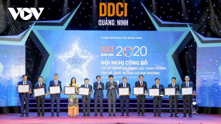 Provinsi Quang Ninh Menjaga dengan Mantap Posisi Teratas dalam Pemeringkatan PCI - ảnh 2