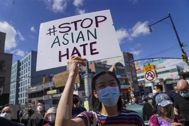 AS: Lebih dari 9.000 Serangan terhadap Warga Asia sejak Pandemi Covid-19 Mulai - ảnh 1
