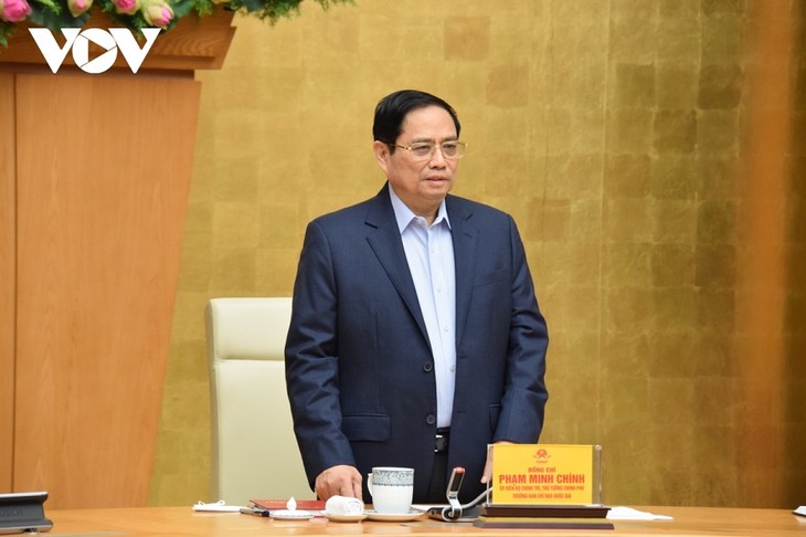 PM Pham Minh Chinh: Percaya Diri untuk Buka Pintu Kembali tetapi Tidak Subjektif terhadap Wabah - ảnh 1