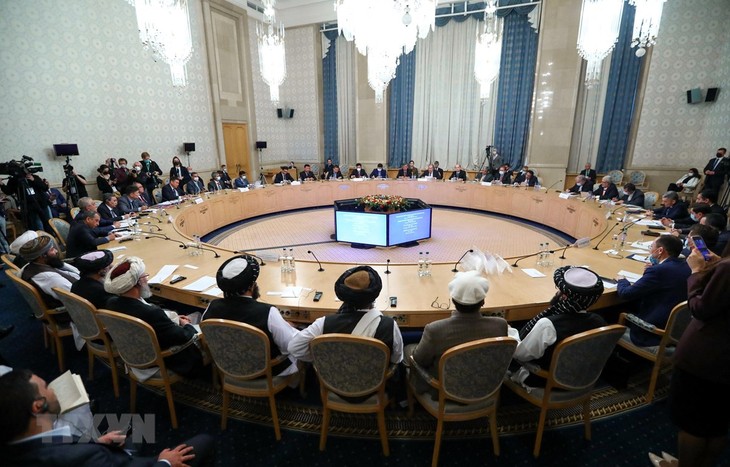 Uzbekistan Adakan Konferensi Internasional tentang Rekonstruksi Afghanistan pasca Konflik - ảnh 1