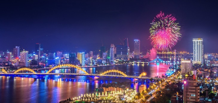 Kota Da Nang Menjanjikan Satu Festival Kembang Api Internasional DIFF 2023 - ảnh 2