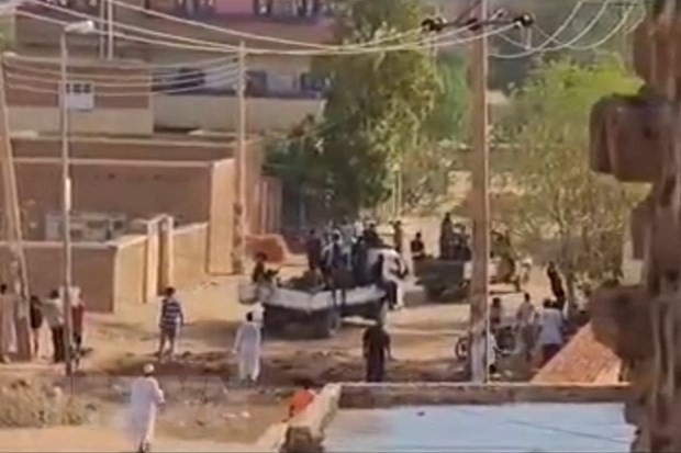Konflik di Sudan Mengakibatkan Lebih dari Empat Juta Orang Harus Melakukan Evakuasi - ảnh 1