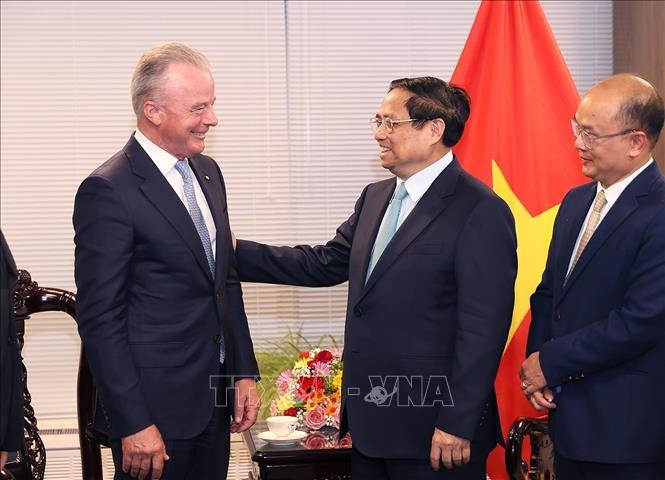 PM Pham Minh Chinh Terima Beberapa Badan Usaha Papan Atas AS dan Dunia, Hadiri Simposium dengan Para Investor AS - ảnh 1
