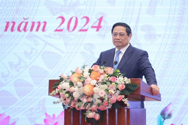 PM Vietnam, Pham Minh Chinh Hadiri Konferensi Evaluasi Pekerjaan Tahun 2023, Penggelaran Tugas Tahun 2024 dari Instansi Kebudayaan, Olahraga dan Pariwisata - ảnh 1