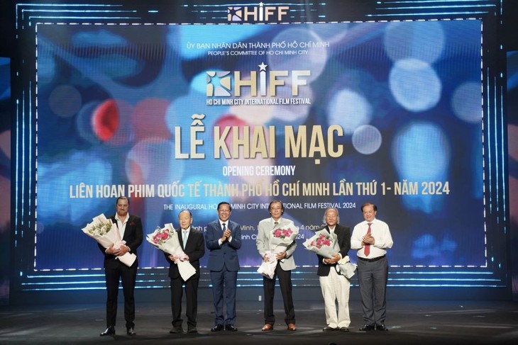 Pembukaan Festival Film Internasional Kota Ho Chi Minh yang Pertama Tahun 2024 - ảnh 1