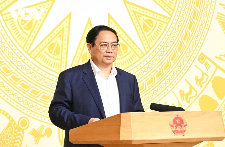 PM Vietnam, Pham Minh Chinh Memimpin Sidang ke-8 Komite Nasional urusan Transformasi Digital - ảnh 2