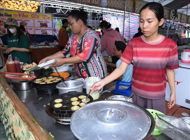 Pembukaan Festival Kue Rakyat Daerah Nam Bo yang Pertama  - ảnh 1