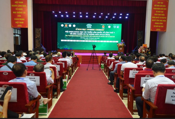 Otomatisasi Merupakan Salah Satu Prioritas Pemerintah Vietnam dalam Strategi Pengembangan Sains Teknologi  - ảnh 1