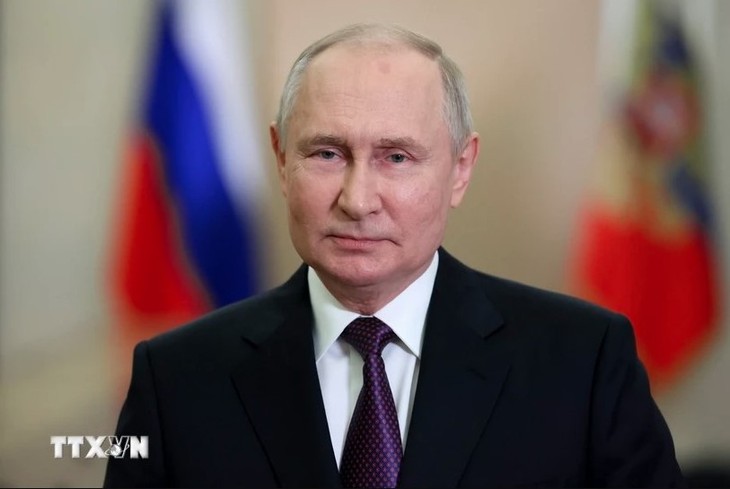 Kunjungan Presiden Rusia, Vladimir Putin ke Vietnam Tandai Perkembangan yang Berkelanjutan dari Hubungan Dua Negara - ảnh 1