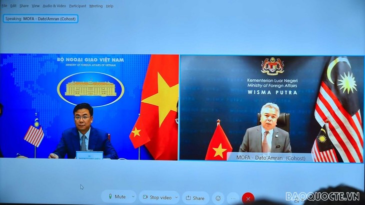 Dialog Strategi Pejabat Senior Vietnam- Malaysia: Mendorong Hubungan Kemitraan Strategis - ảnh 1