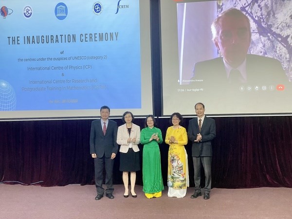 Vietnam Meluncurkan 2 Pusat Sains Internasional Tipe 2 yang Diakui dan Disponsori oleh UNESCO  ​ - ảnh 1