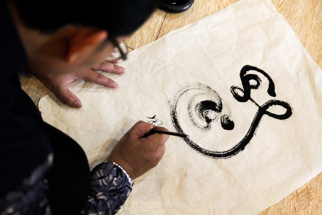 Seni Kaligrafi - Keindahan Budaya Tradisional Vietnam - ảnh 1