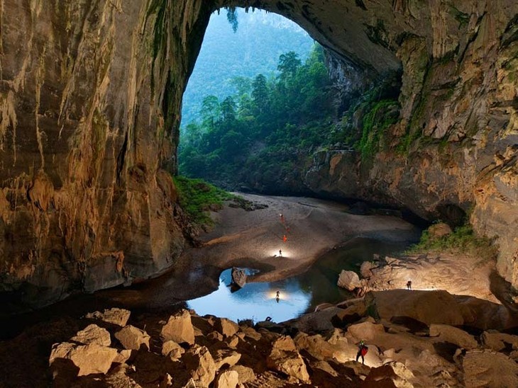 越南山冬洞和板约瀑布入选亚洲奇观 - ảnh 1