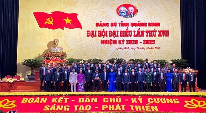 越共中央直属各级党委代表大会取得圆满成功 - ảnh 2