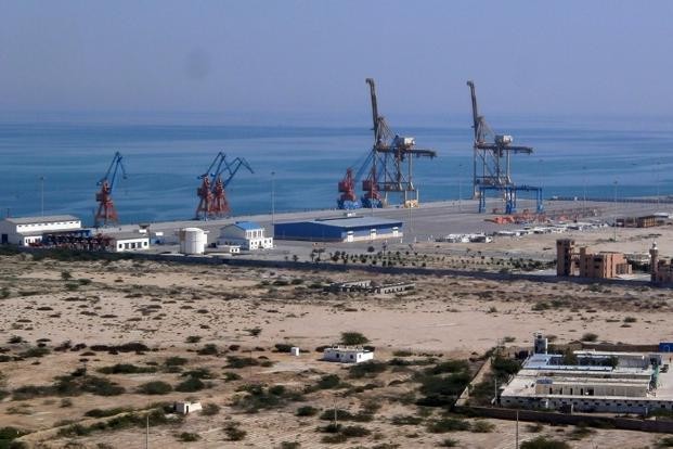 Pakistan hands over strategic port of Gwadar to China - ảnh 1