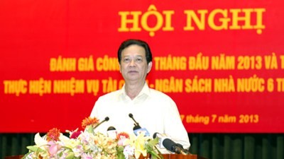 Efforts exerted to realize 2013 budget collection targets - ảnh 1