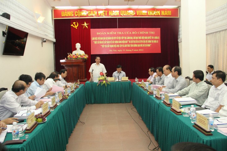 The Politburo’s inspection team works with the Ministry of Transport - ảnh 1