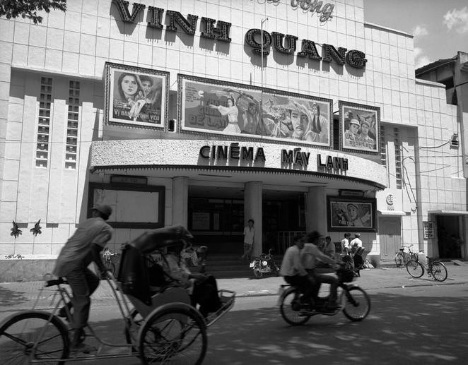 Vietnamese life in the 1990s - ảnh 11
