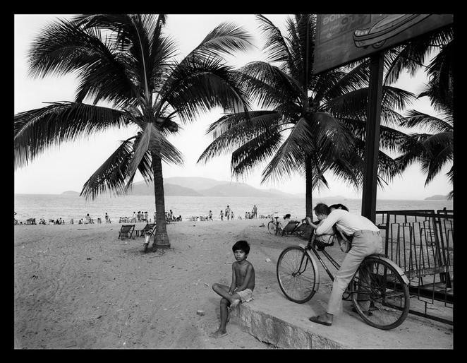 Vietnamese life in the 1990s - ảnh 17