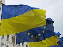 EU Parliament urges Ukraine to respect the rights of ethnic groups - ảnh 1