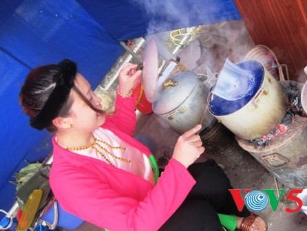 Thanh Tri village holds steamed rice pancake making contest - ảnh 15