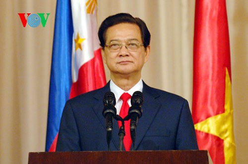 Prime Minister vows to resolutely defend national sovereignty - ảnh 1