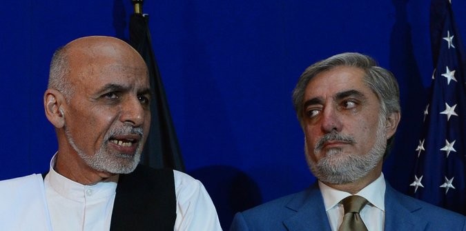 Afghan presidential rivals reach a power-sharing deal - ảnh 1