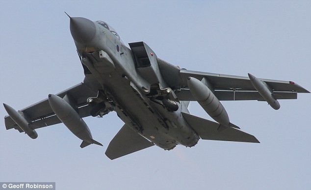 British jets ready to attack IS within hours - ảnh 1