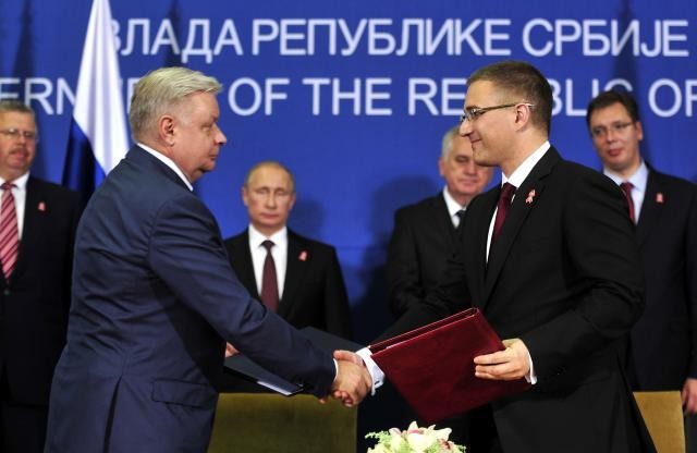 Russia, Serbia sign cooperative agreements - ảnh 1